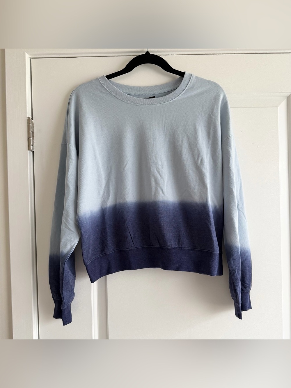 Francesca's Collections Light Blue to Navy Dip-Dye Sweatshirt